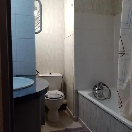 T2 Dans Domaine Prive Piscine Tennis Parc Parc Aquatique Vue Et シス・フール・レ・プラージュ